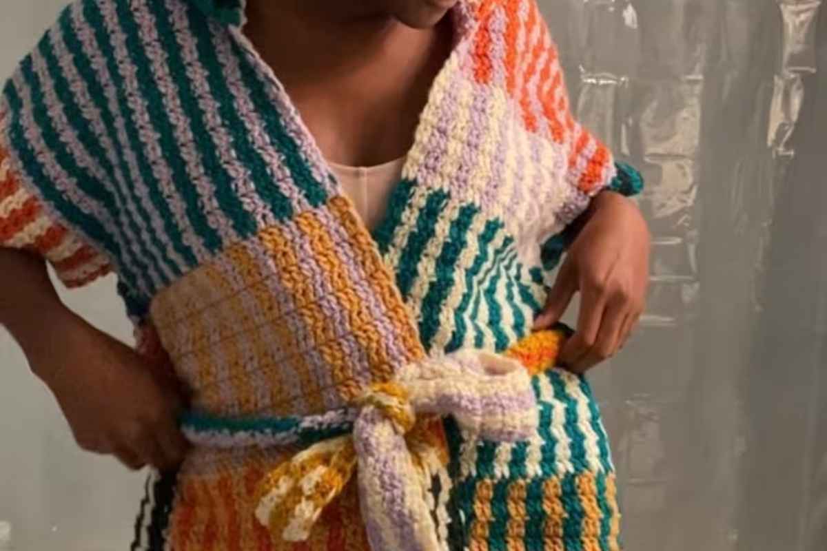 Learn How to Make a Crochet Robe Tutorial for Beginners